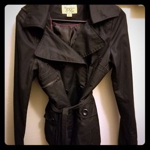 Black jacket with hood.